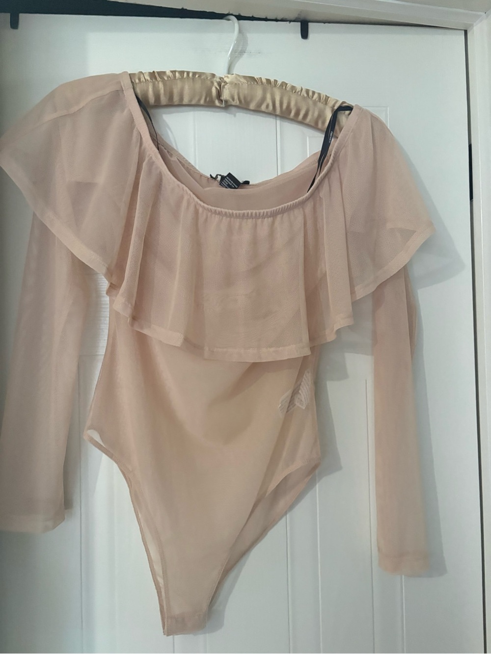 Forever 21 Girls' Long Sleeve Ruffle One-Piece Bodysuit in Nude Blush